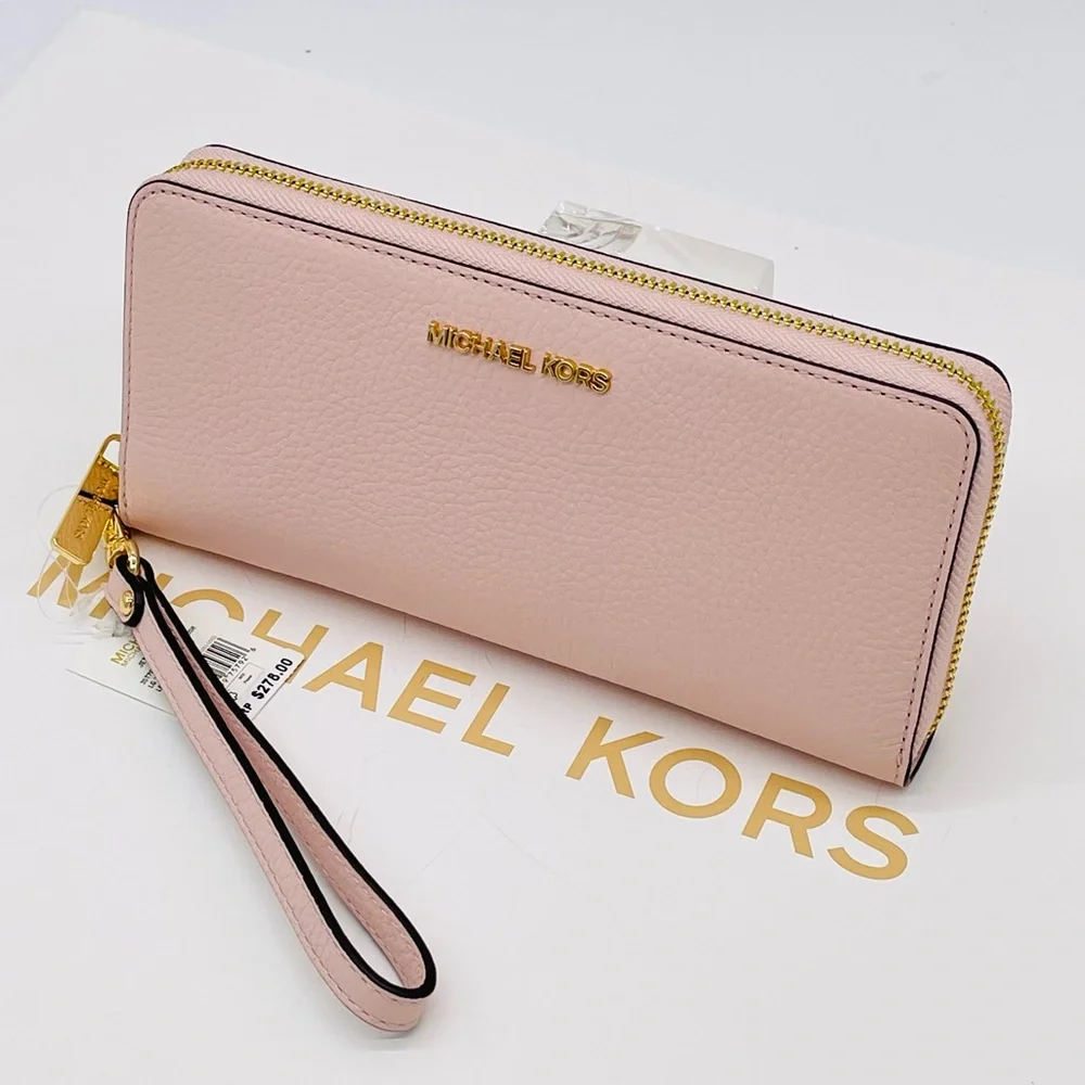 Michael Kors Large Continental Wallet Wristlet - Picture 3 of 8